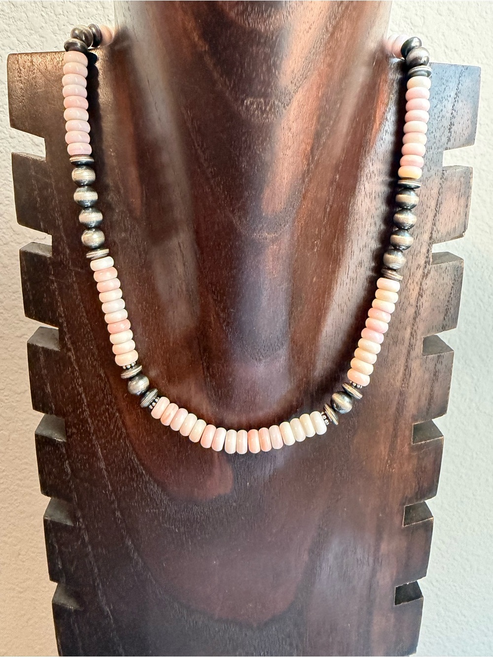 Sterling silver pink conch bead necklace 18inch
